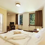 Lopusna Dolina 3*