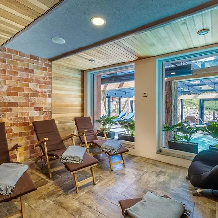 Lopusna Dolina 度假村 3*