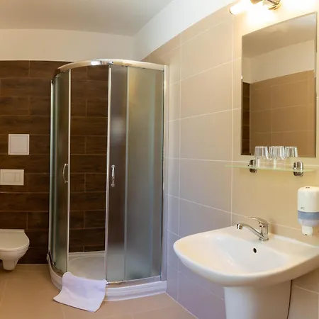 Lopušná Dolina 3*