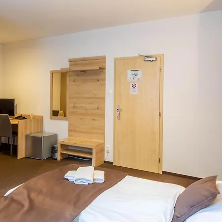 度假村 Lopusna Dolina 斯维特